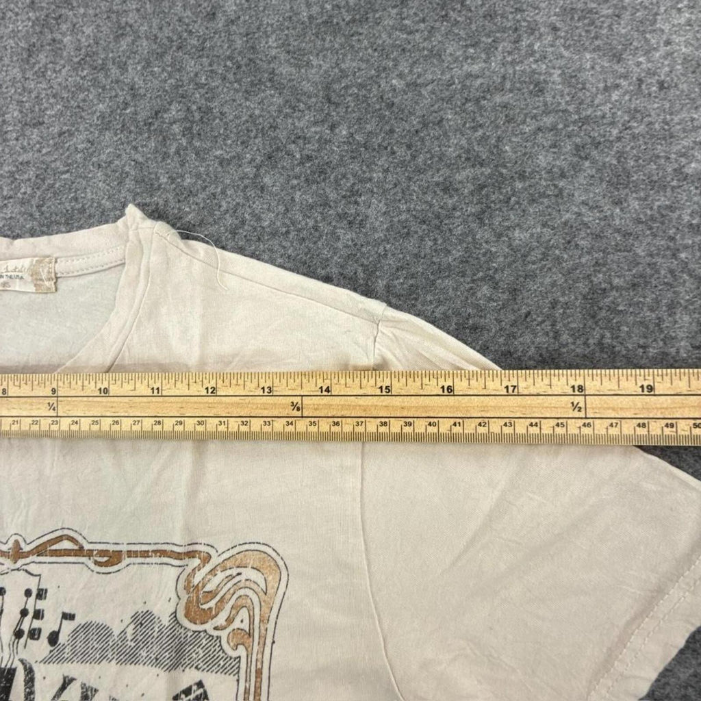 Cream vintage Nashville Music City graphic tee