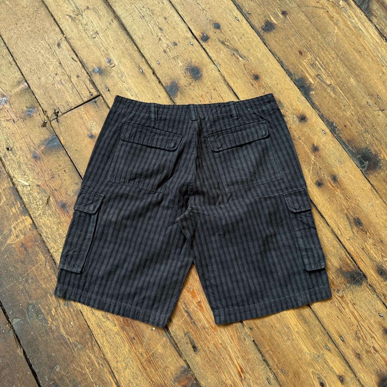 BC Clothing Black and Gray Striped Shorts W38