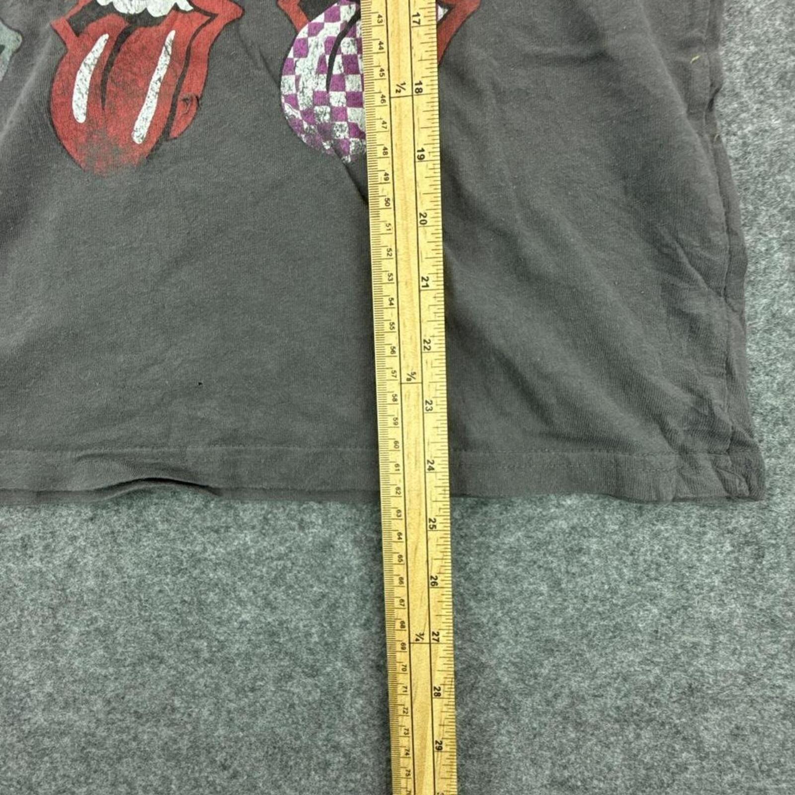 Grey Rolling Stones T-shirt