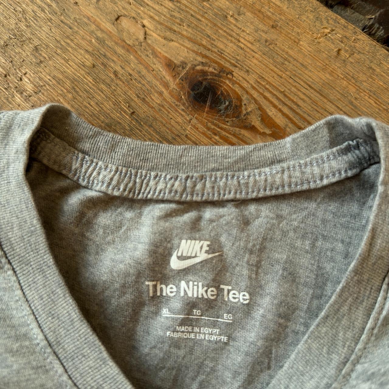 Nike The Nike Tee in Gray Size XL