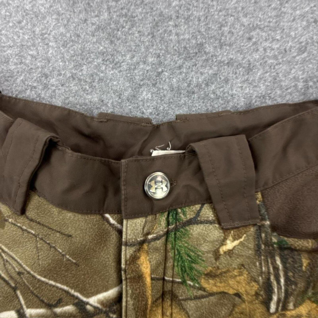Brown and green Under Armour camo cargo pants #camopants