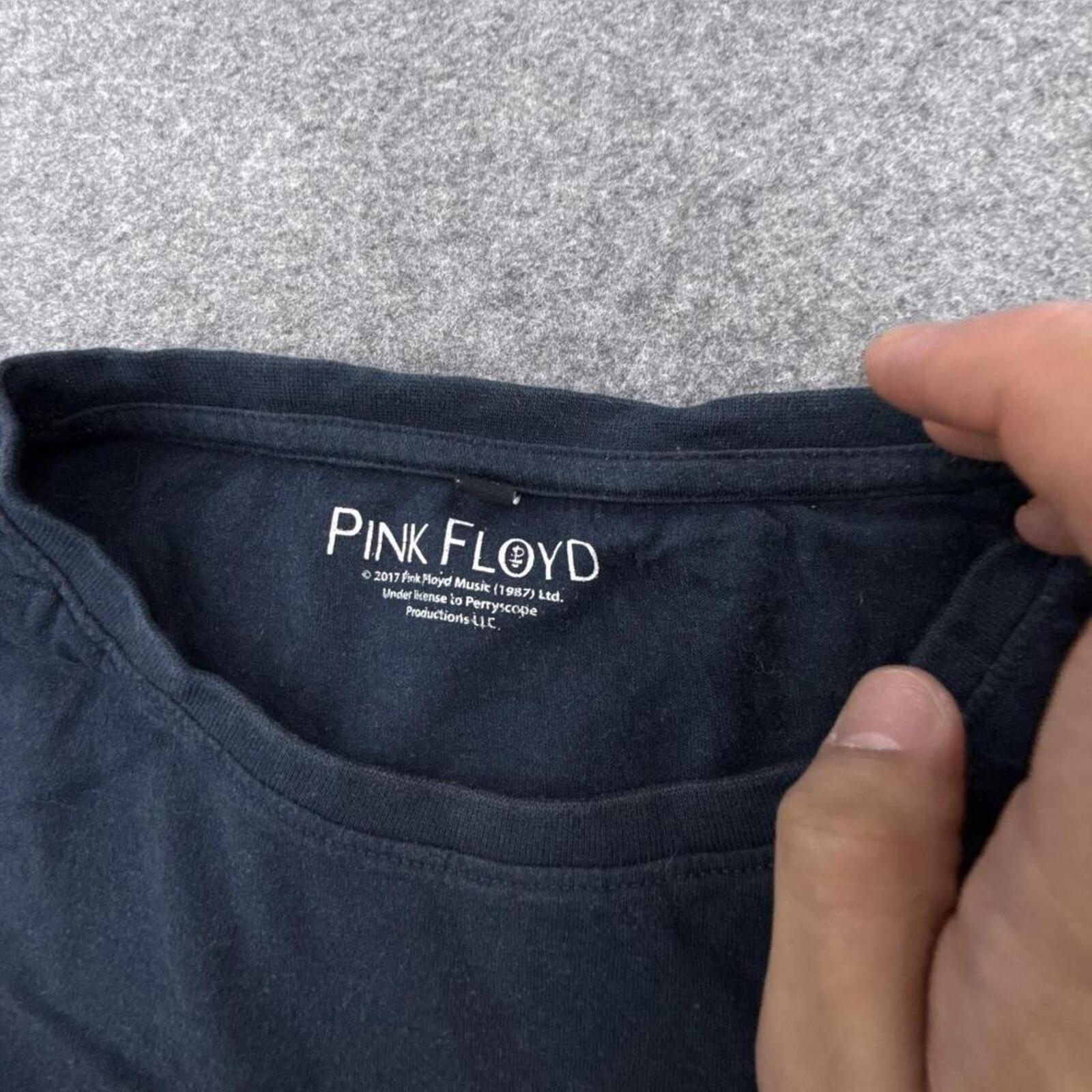 Pink Floyd space graphic tee
