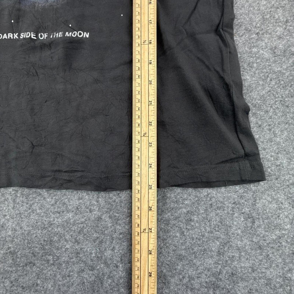 Black Pink Floyd tee #rockmusic