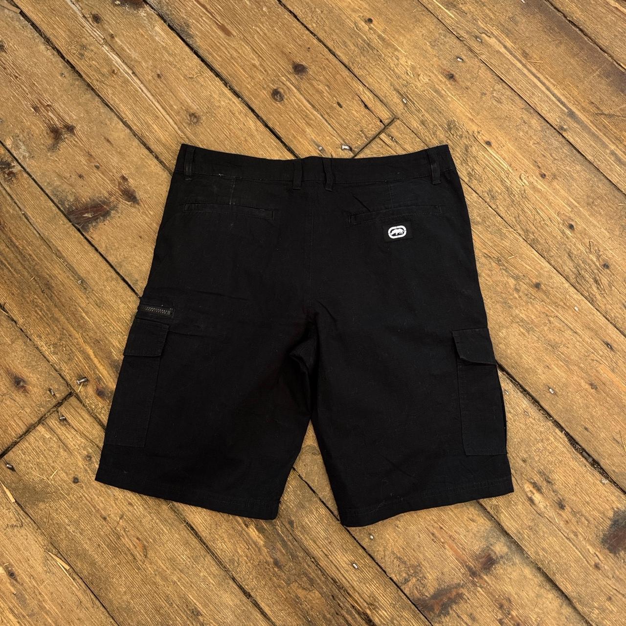 Ecko Unltd Black Cargo Shorts W34
