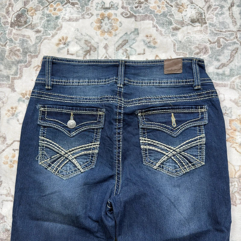 Wallflower The Luscious Curvy Fit Y2K Bootcut Jeans Size 7