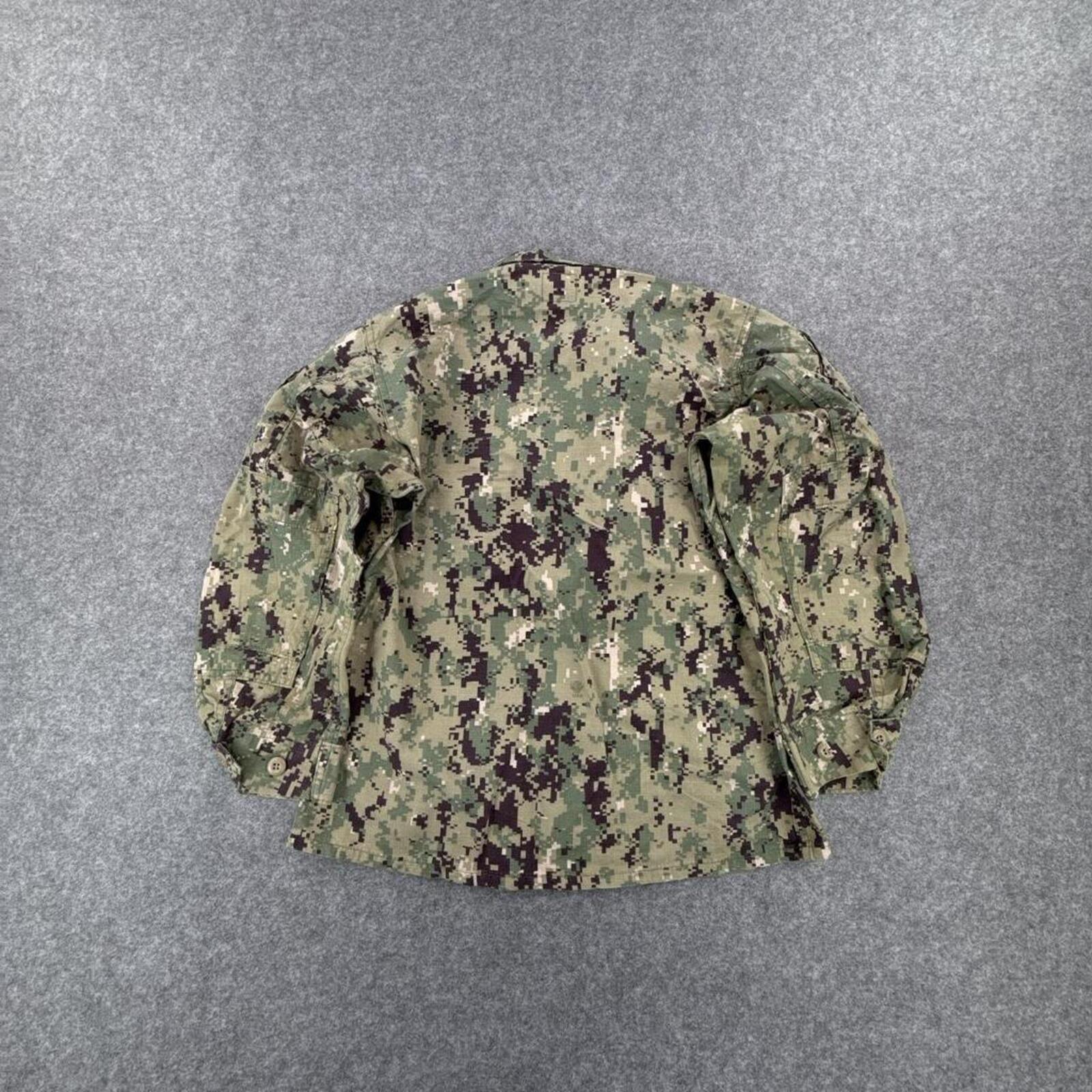 Navy camo jacket with patches #camouflage