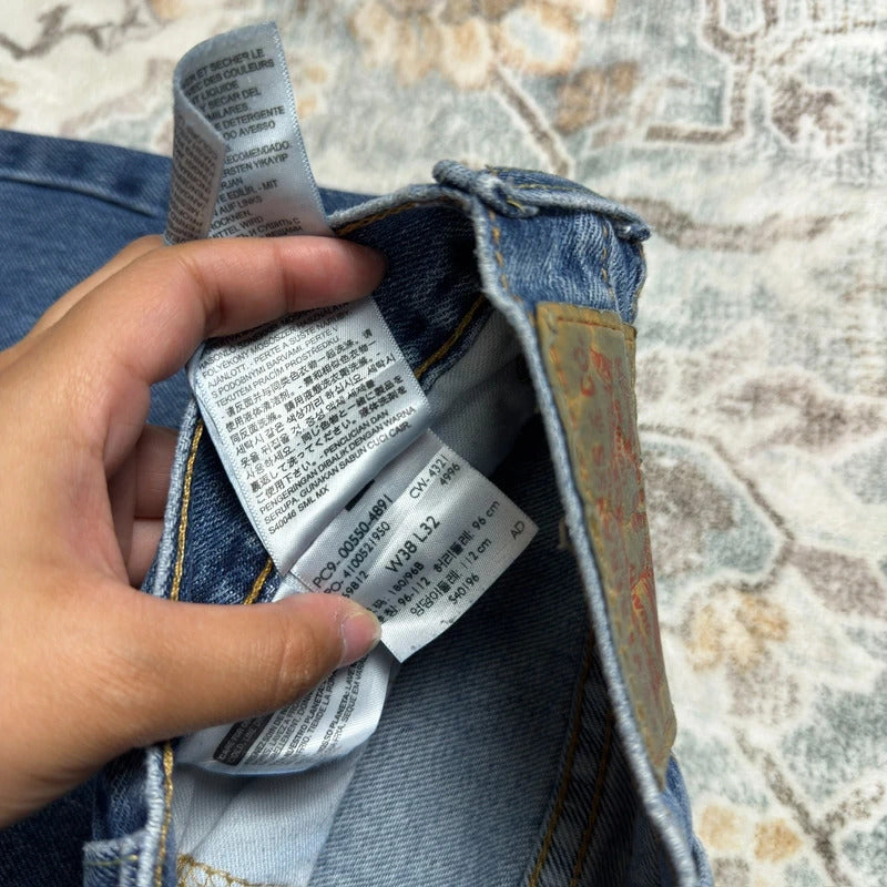 Levi’s 550 Medium Wash Jeans W38 L32