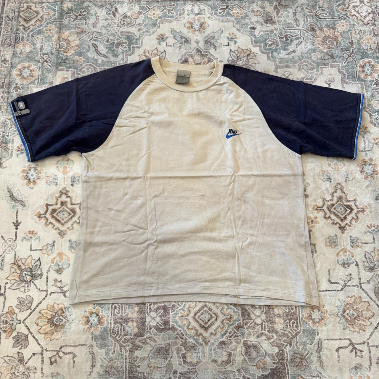 Nike Navy and Cream Vintage Style T-Shirt Size L