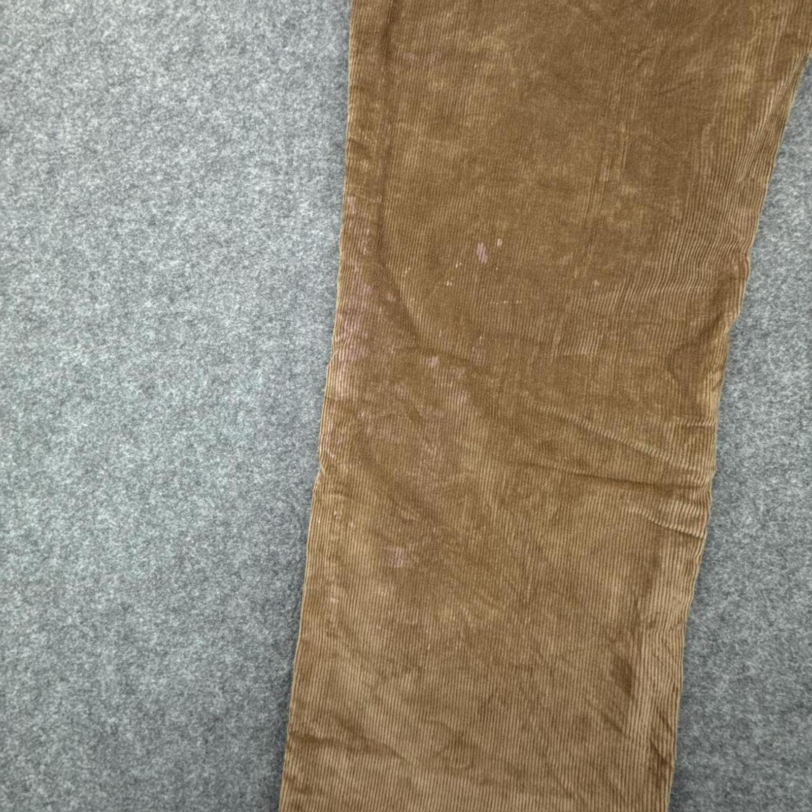 Tan corduroy trousers #corduroytrousers