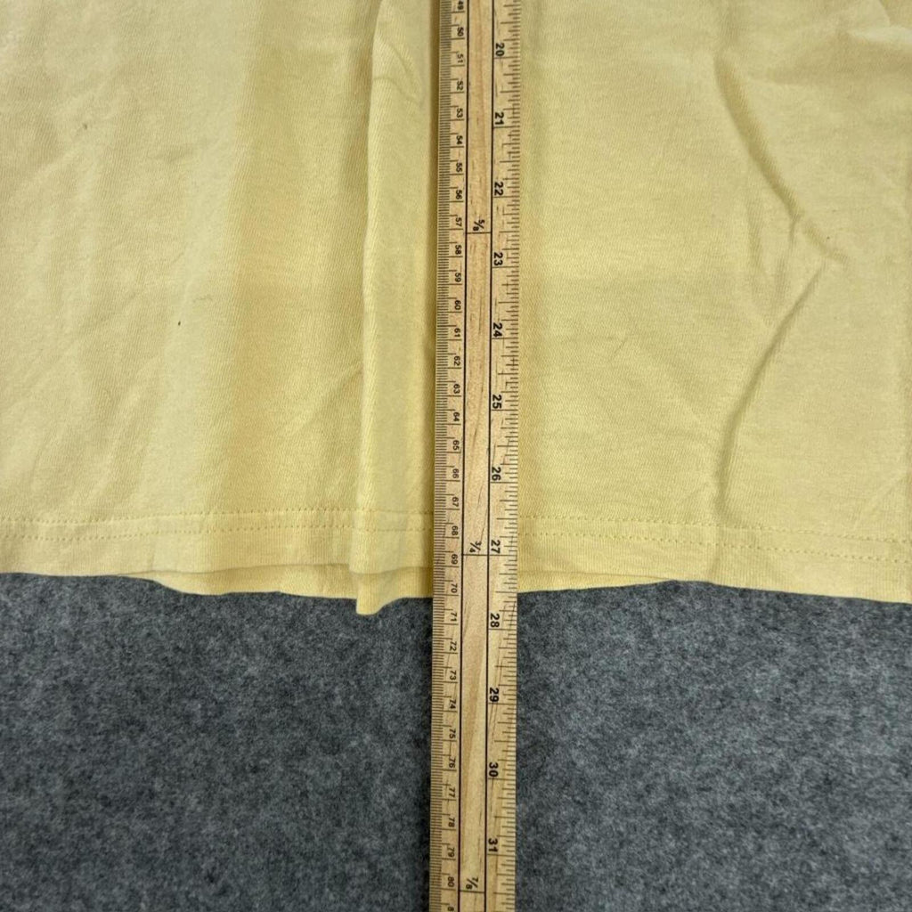 Yellow vintage 90s Giraffe graphic tee