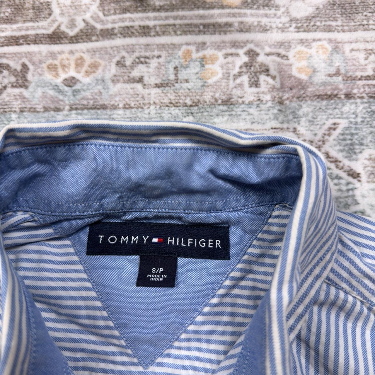 Tommy Hilfiger Striped Long-sleeved Button-up Shirt in Light Blue Size S