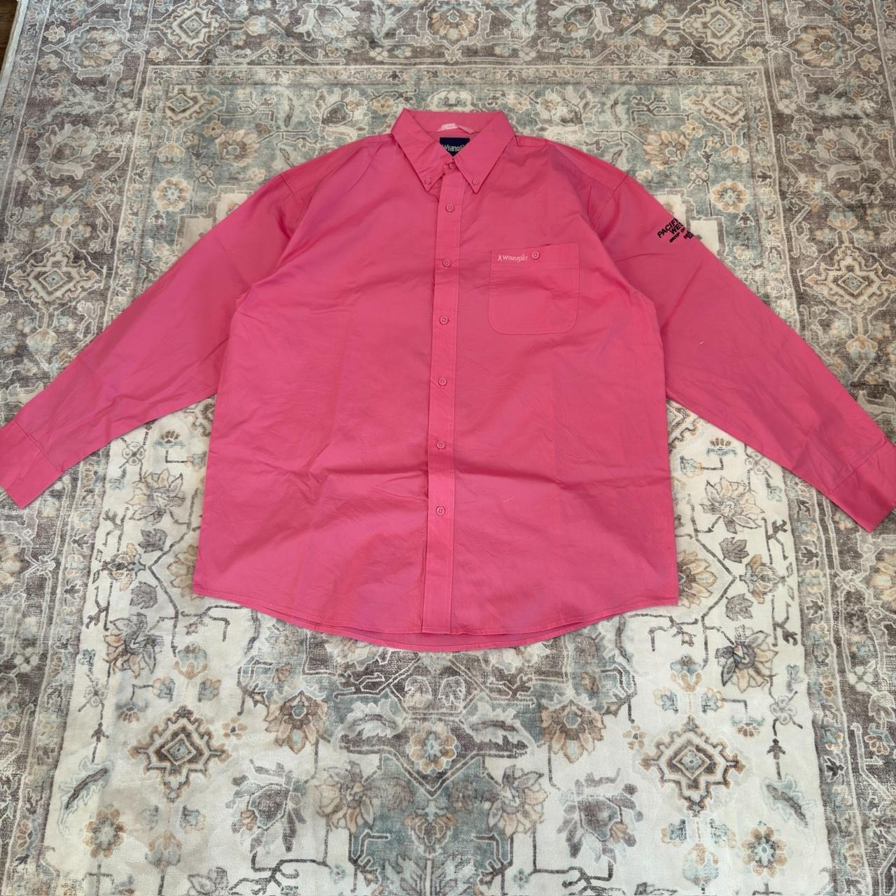 Wrangler Hot Pink Button-up Long-sleeved Shirt Size XL
