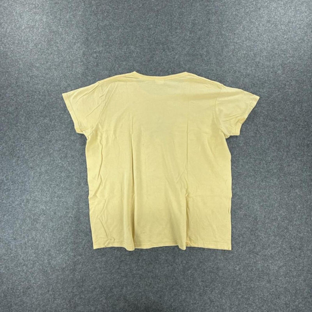 Yellow vintage 90s Giraffe graphic tee