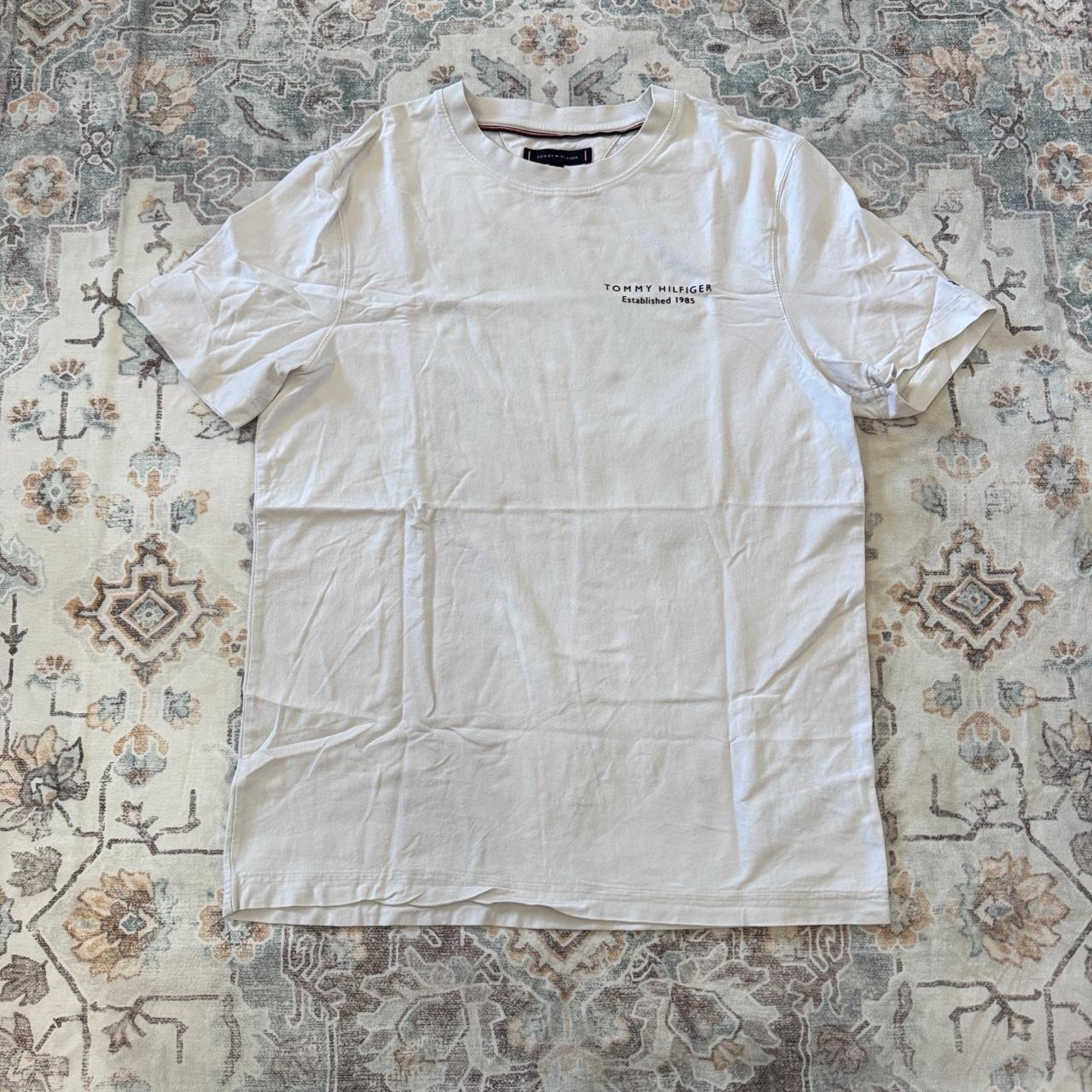 Tommy Hilfiger White T-Shirt Size M