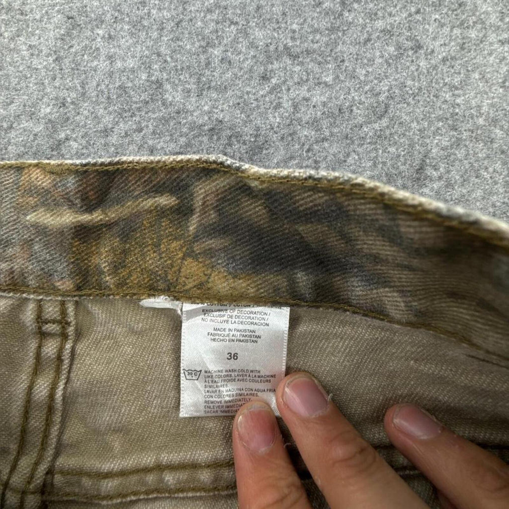 Realtree style camo pants #camo