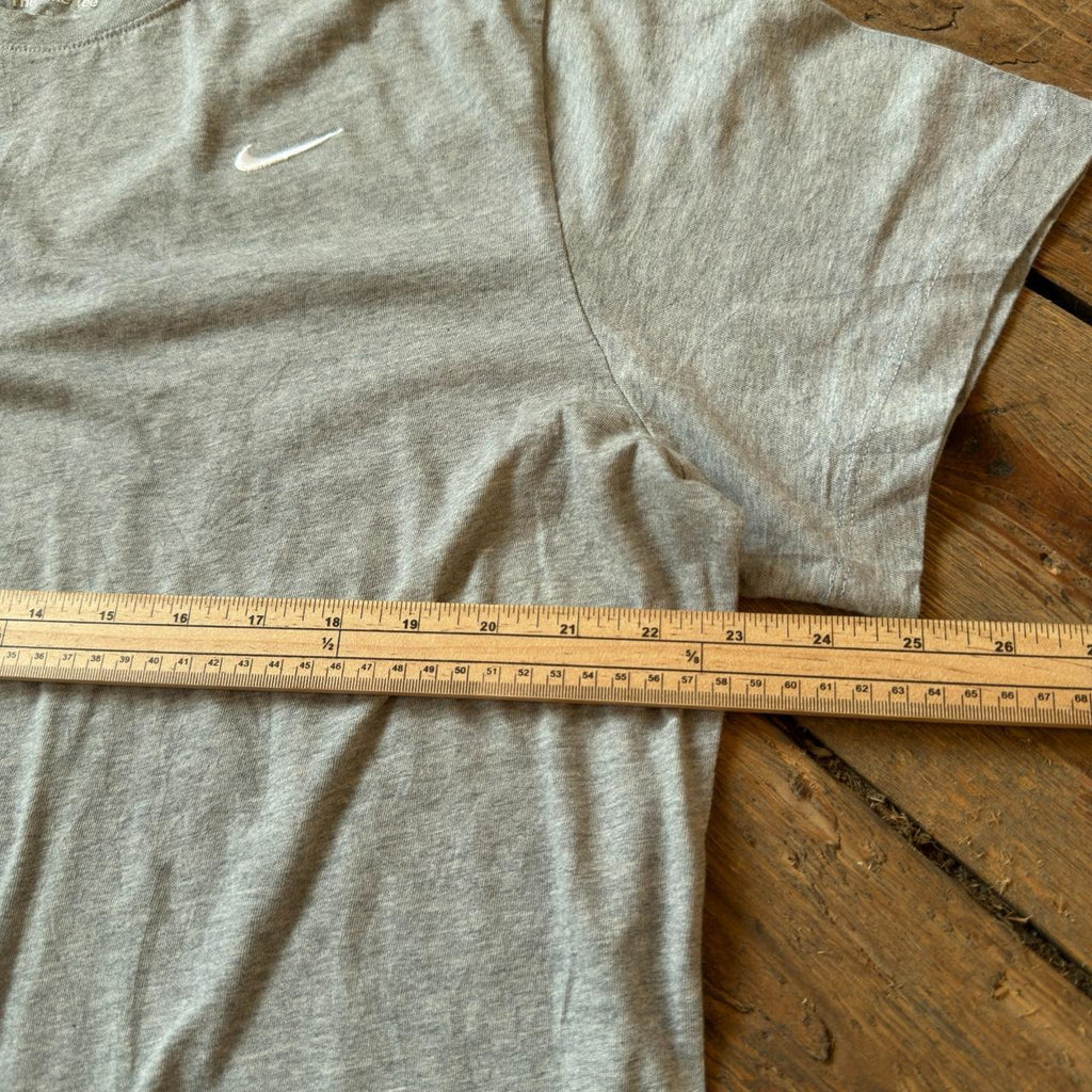Nike The Nike Tee in Gray Size XL