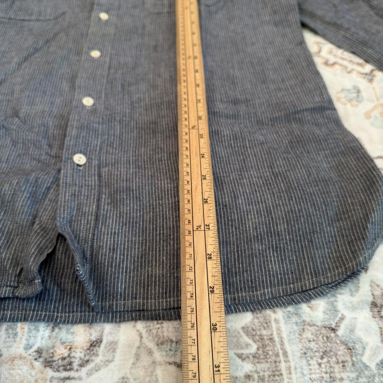 Levi’s Blue and White Striped Button-up Long-sleeved Shirt Size L