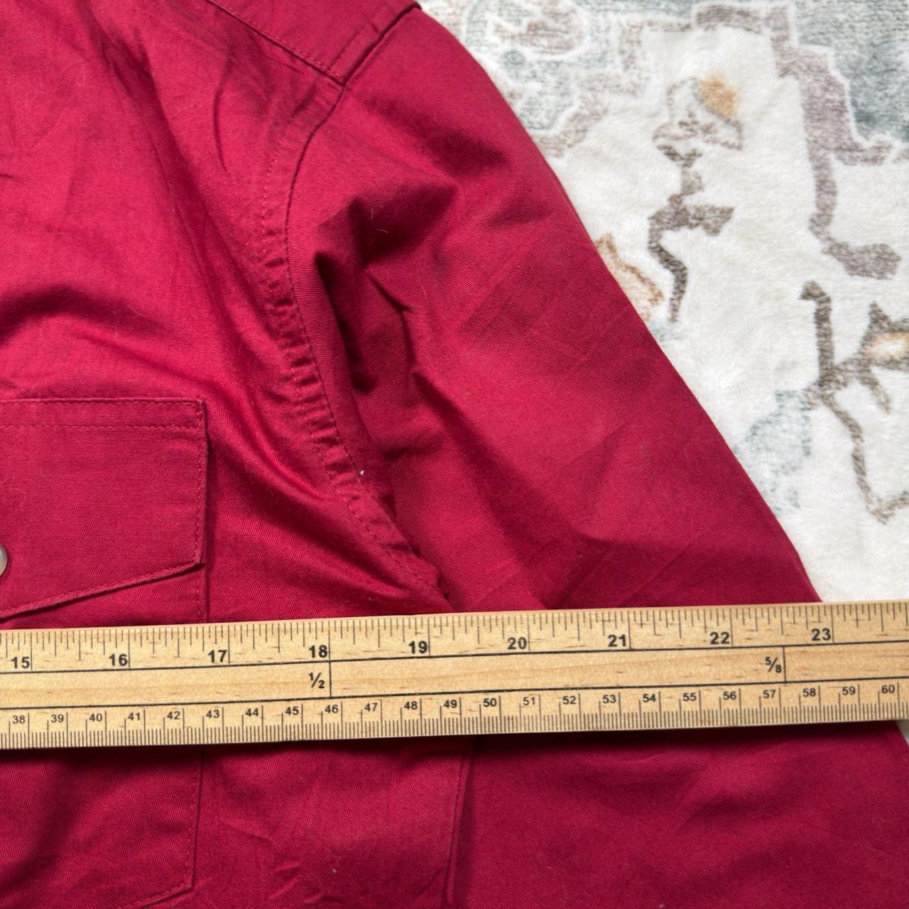 Wrangler Button-up Long-sleeved Shirt in Red Size S