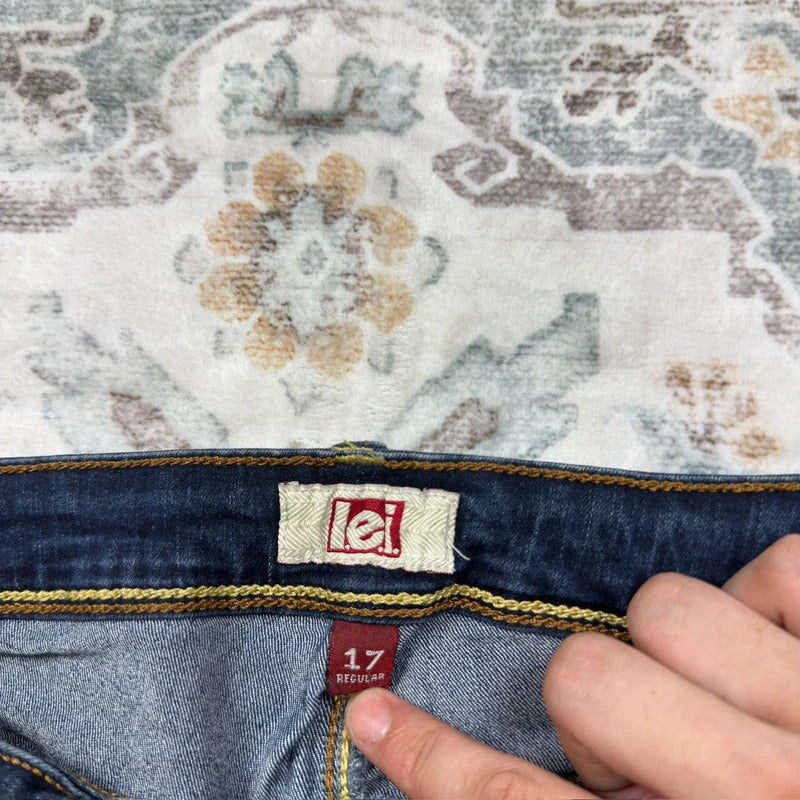 lei Y2K Medium Wash Jeans Size 17 Regular