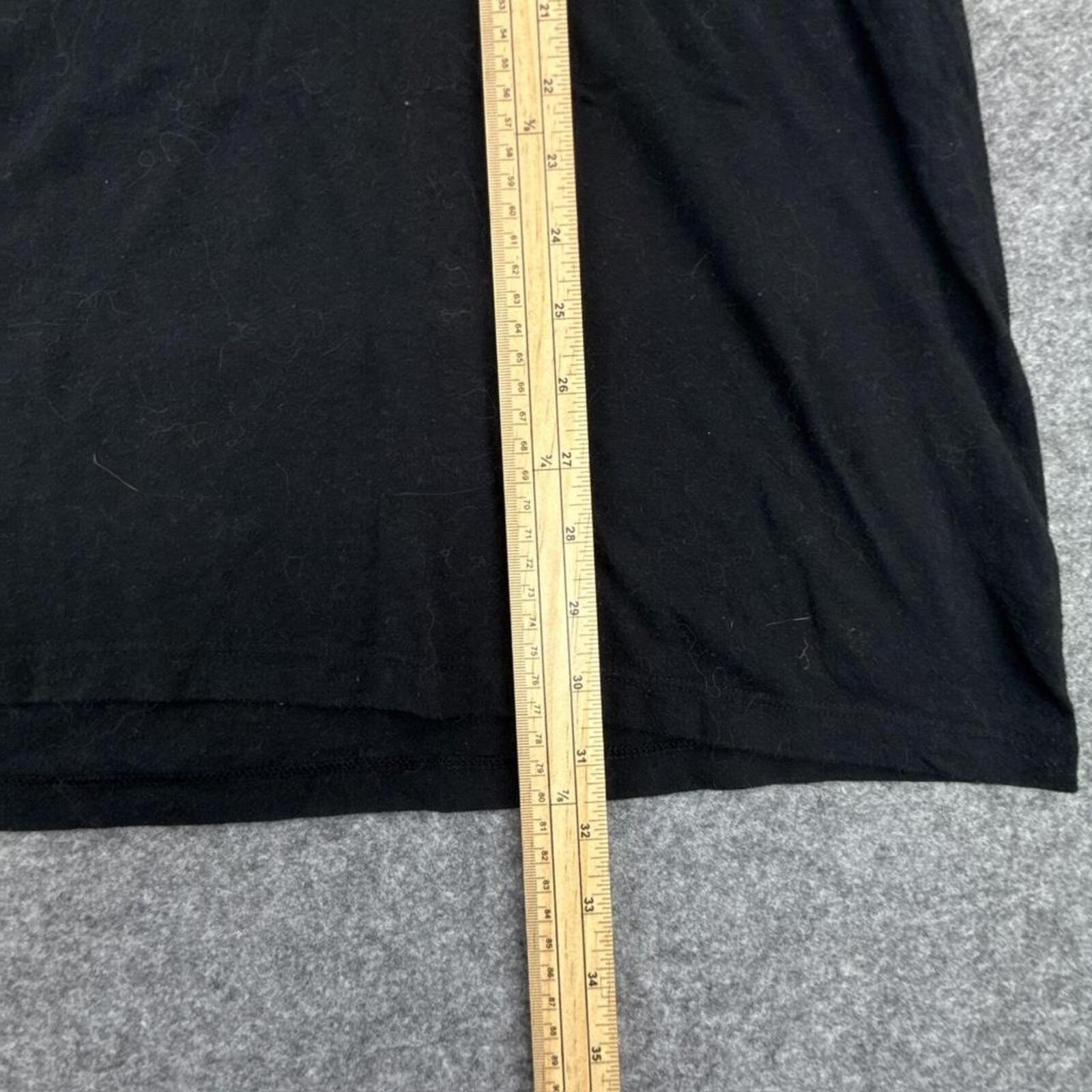 Black and white Old Navy space tee