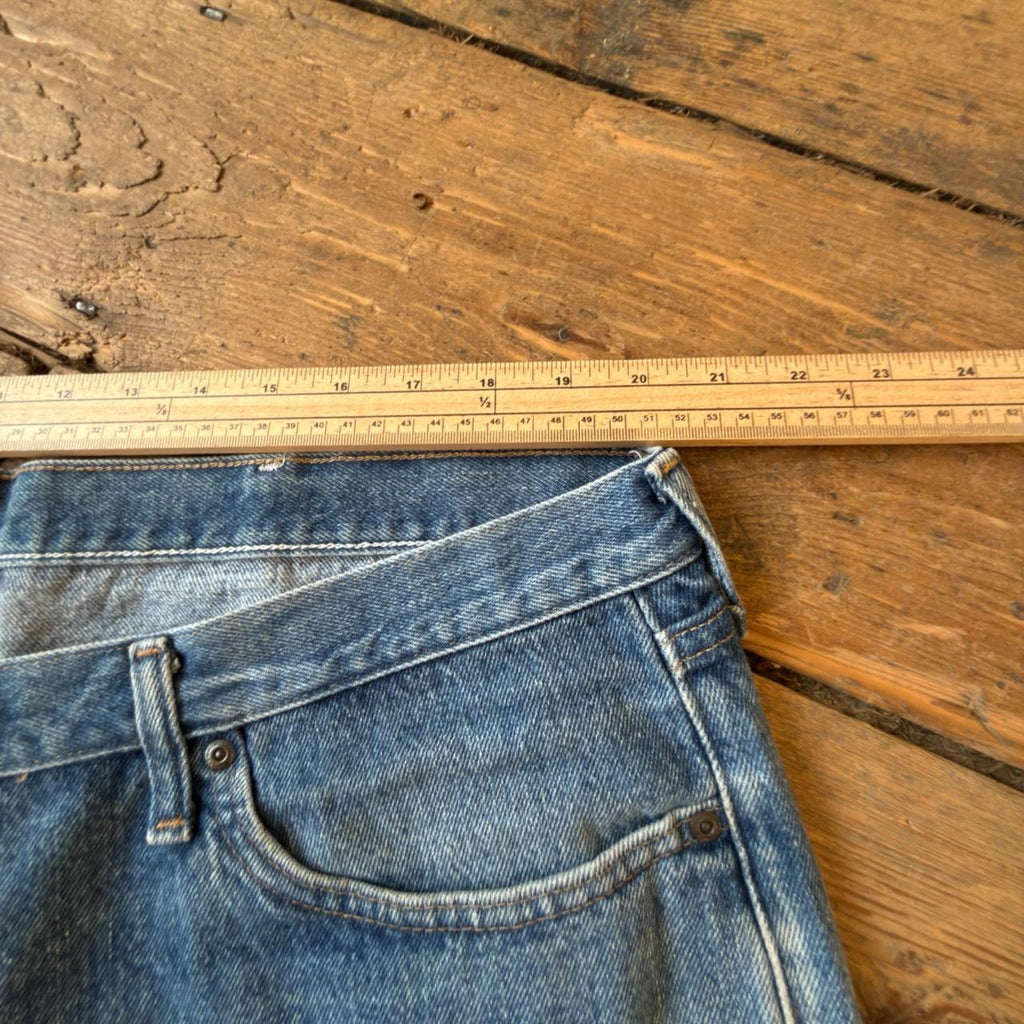 Wrangler Medium Wash Denim Shorts W40