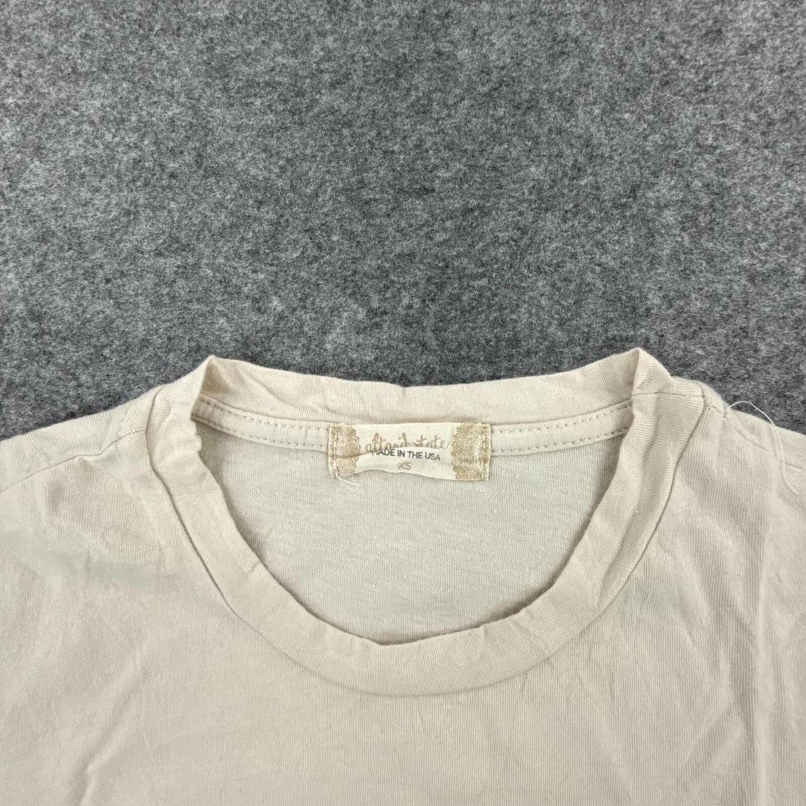 Cream vintage Nashville Music City graphic tee