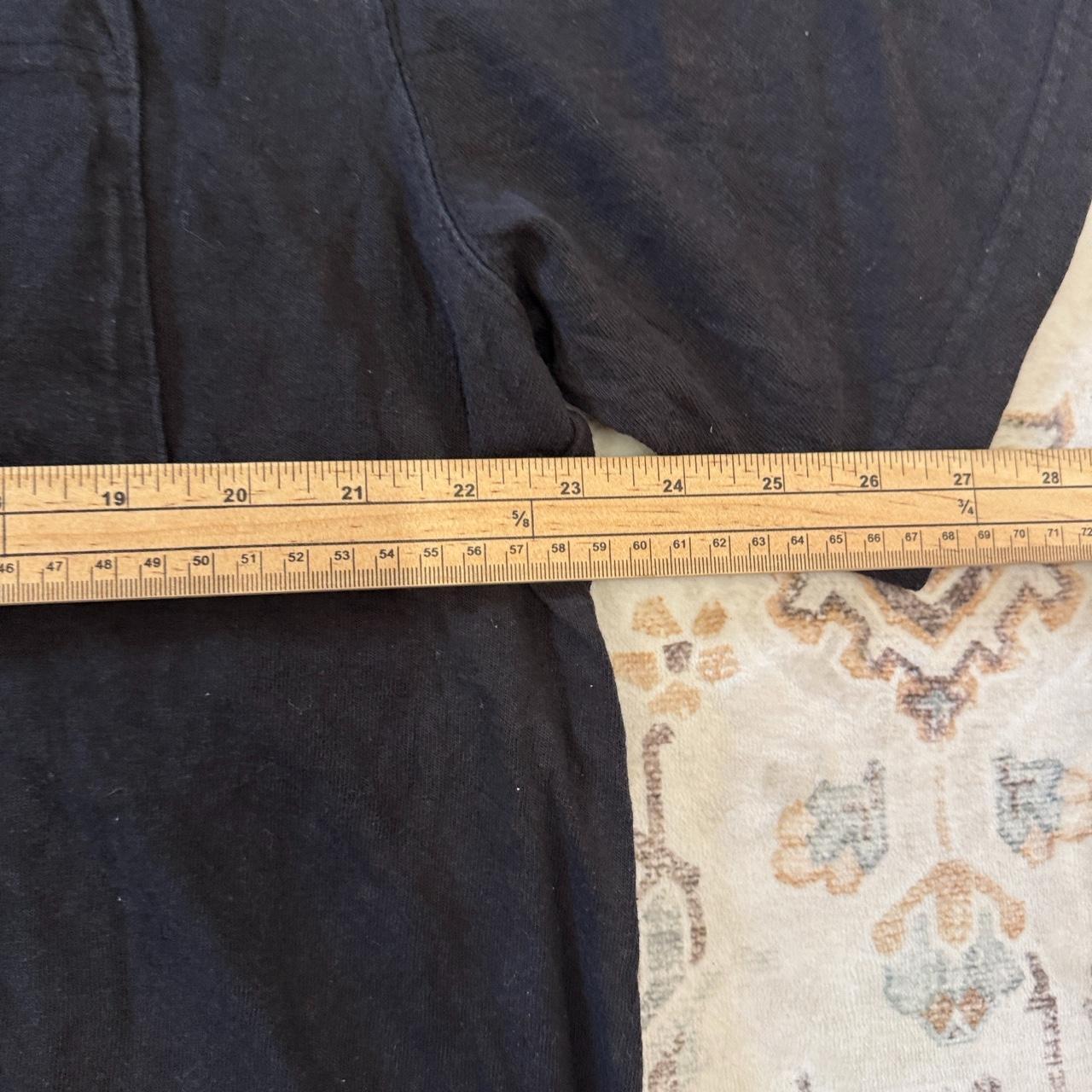 Carhartt Relaxed Fit Black T-Shirt with Front Pocket Size L