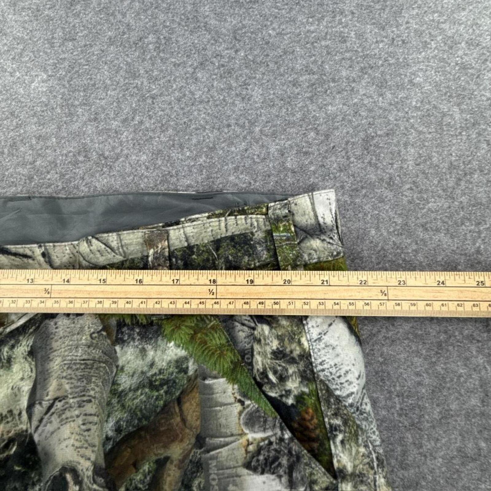 Green and grey Mossy Oak camo pants