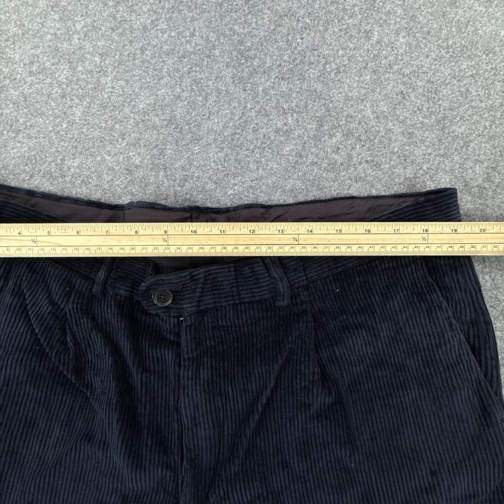Navy blue corduroy trousers #corduroytrousers