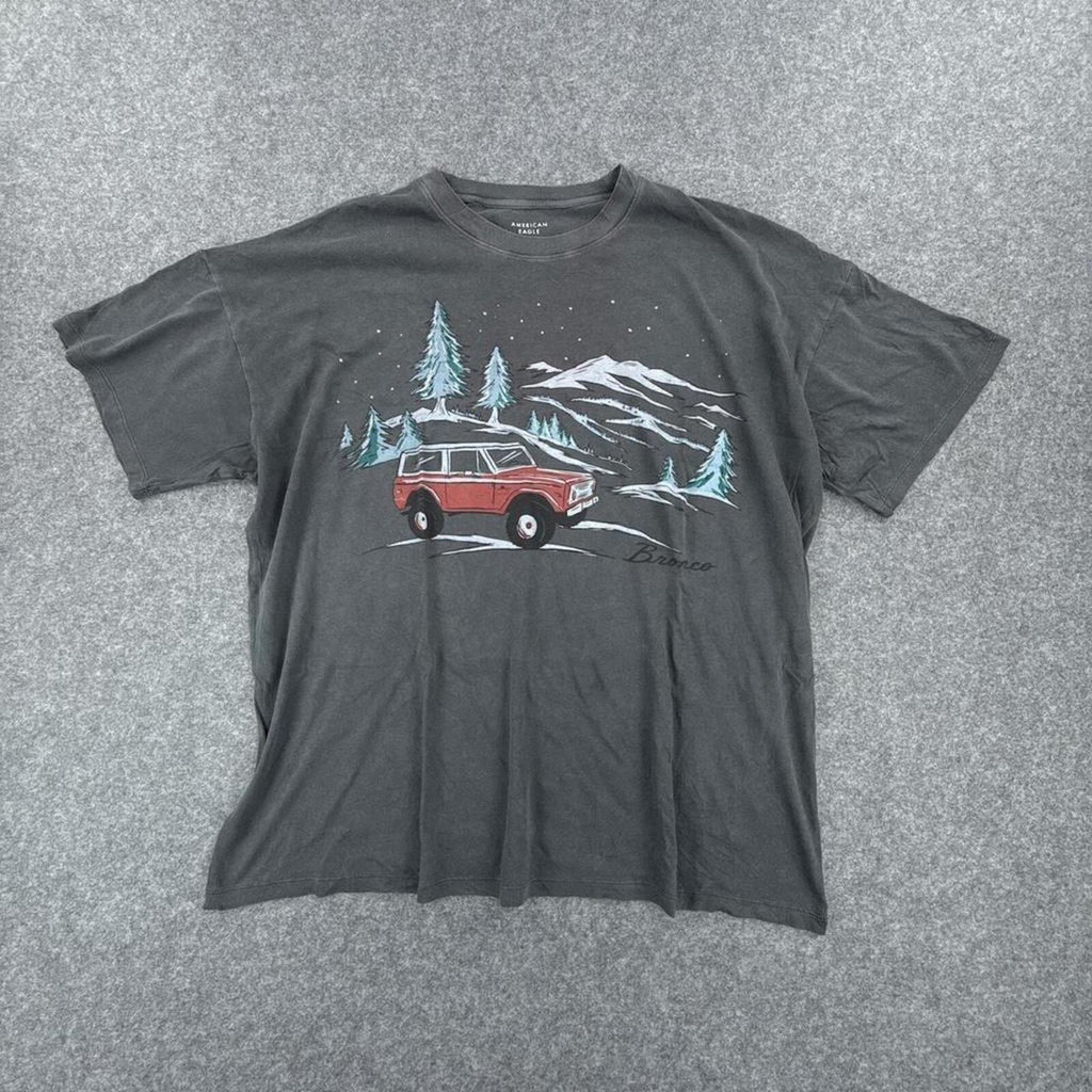 Grey American Eagle Outfitters vintage car tee