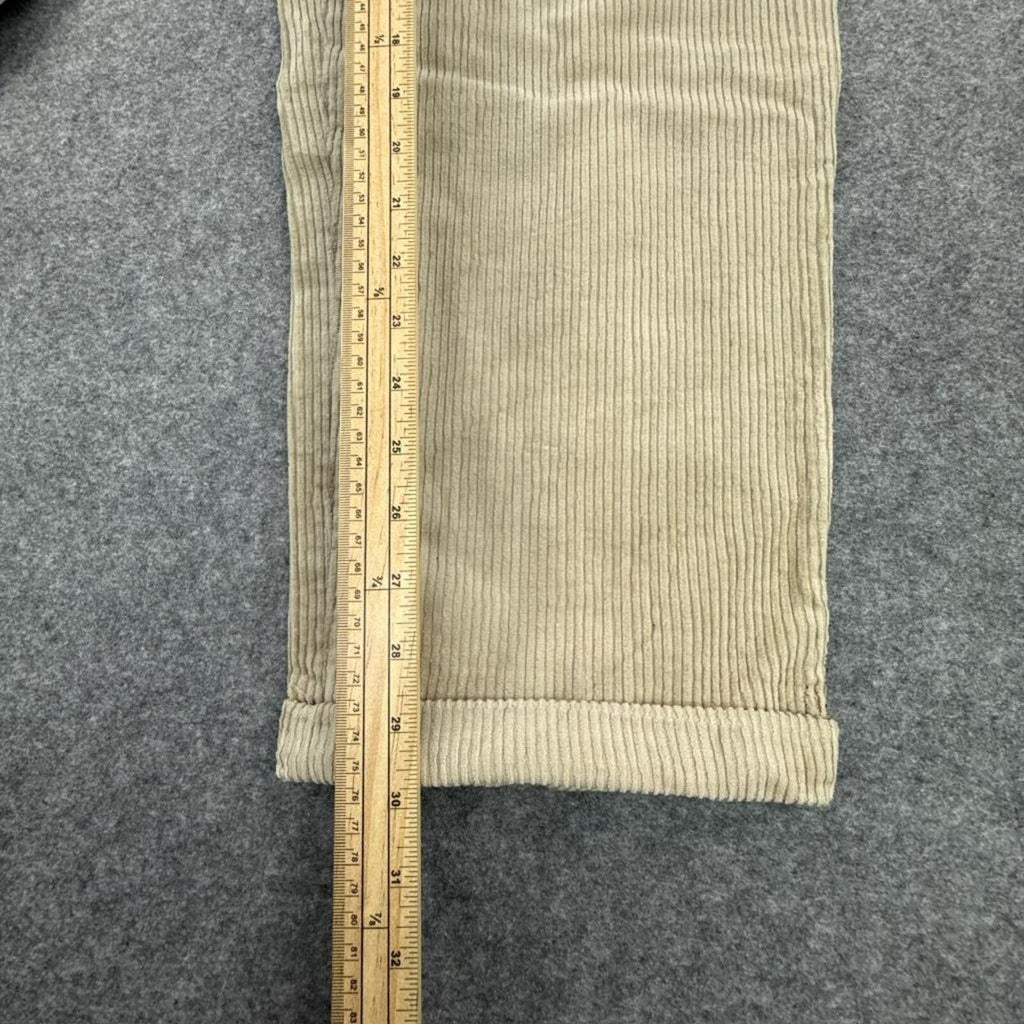 Cream corduroy trousers #corduroytrousers