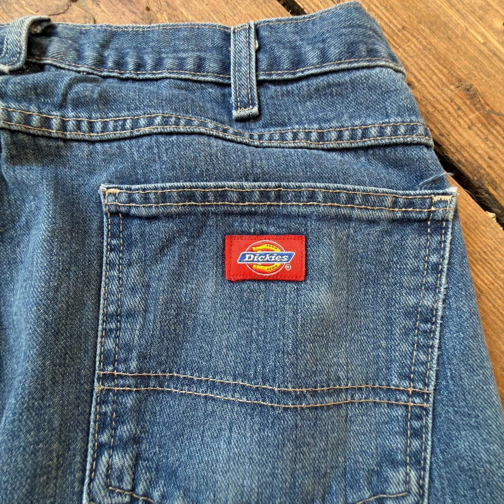 Dickies Medium Wash Denim Carpenter Jeans W33
