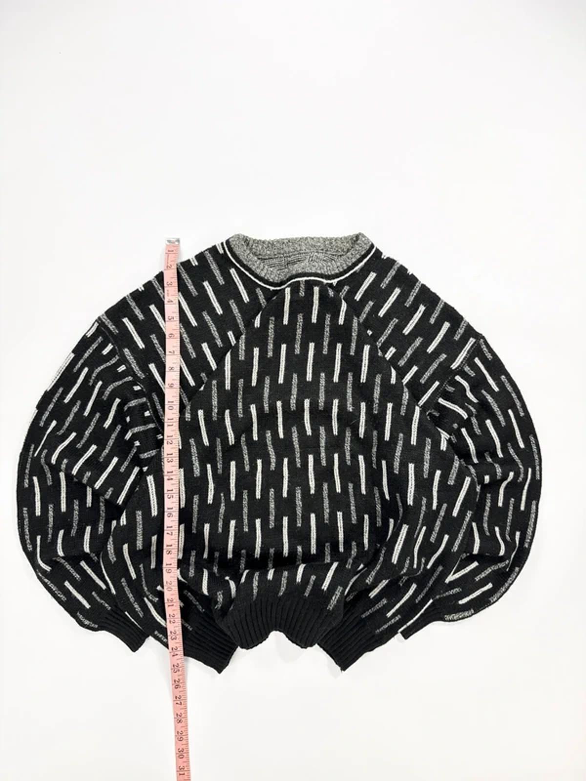 Vintage Knit Jumper Black Abstract Pattern