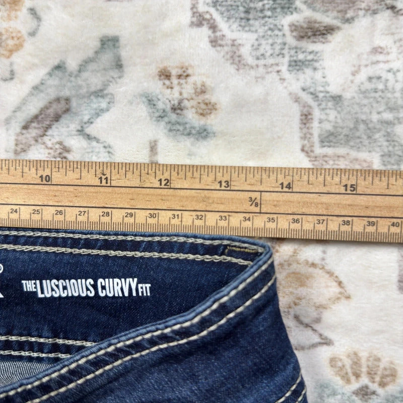 Wallflower The Luscious Curvy Fit Y2K Bootcut Jeans Size 7