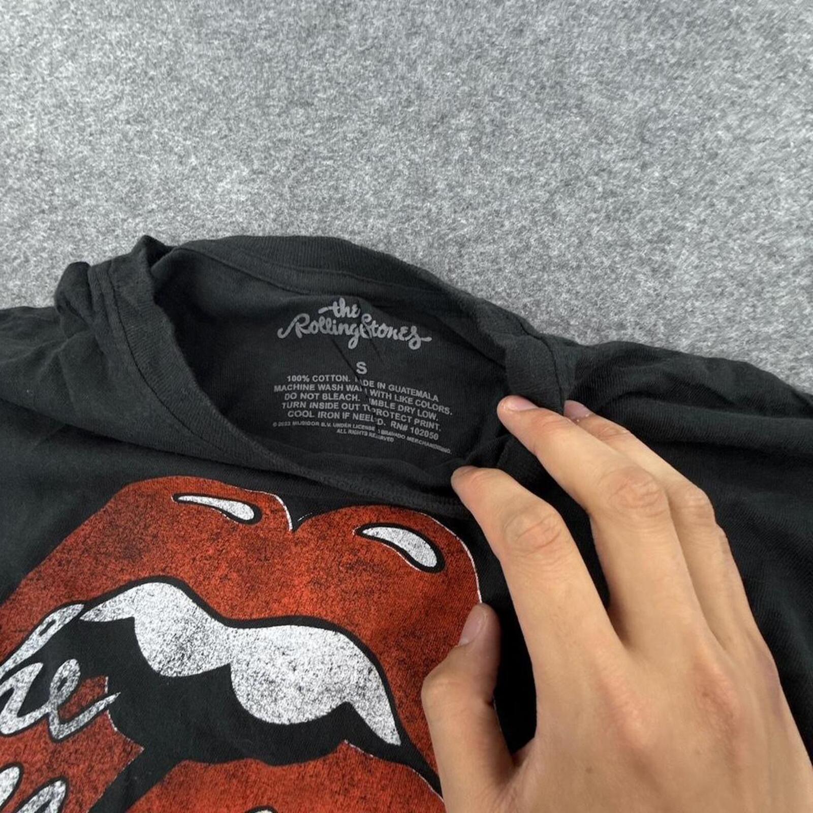 Black and red Rolling Stones tour tee #rocktee