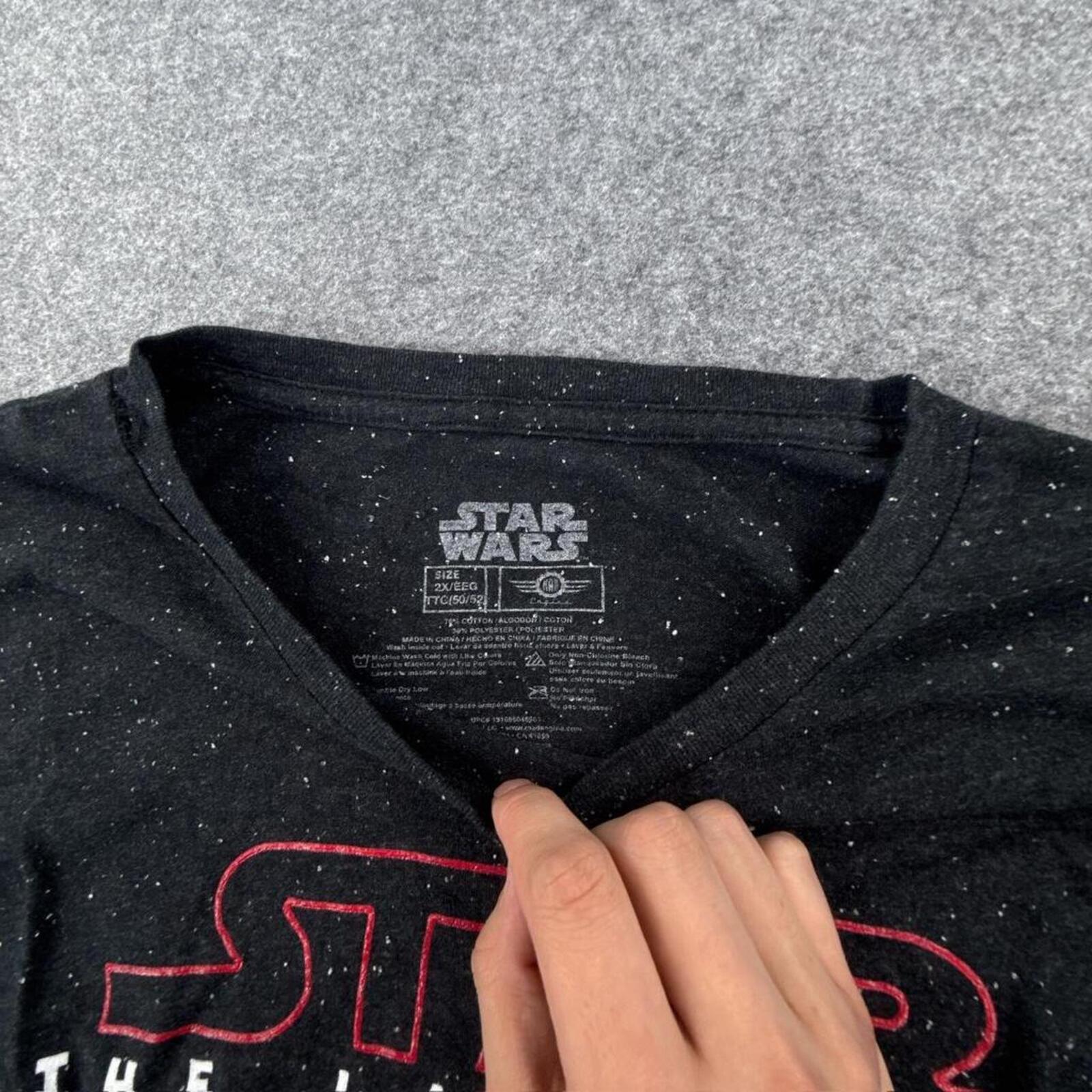 Black and red Star Wars Last Jedi T-shirt #StarWars #TheLastJedi