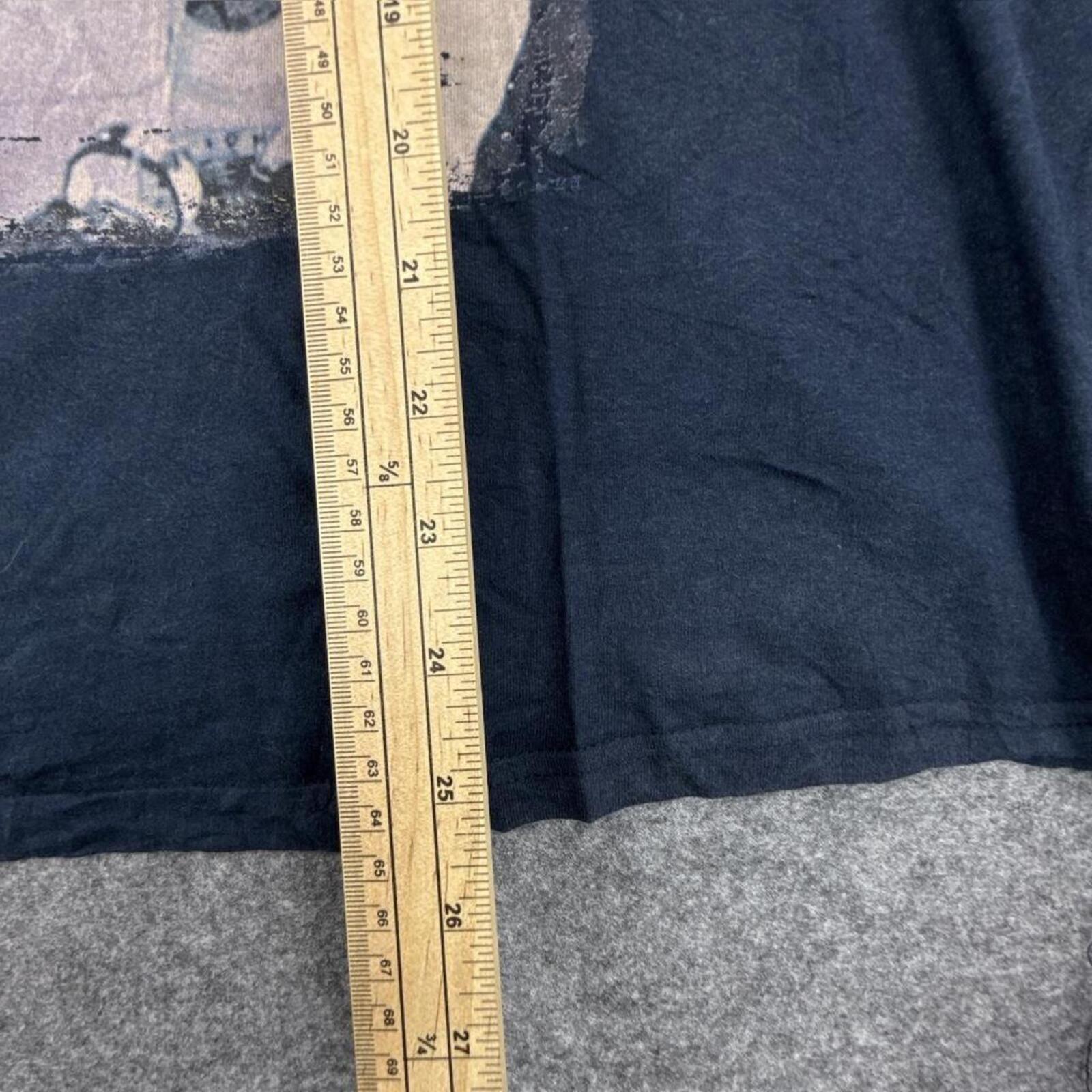 Pink Floyd space graphic tee