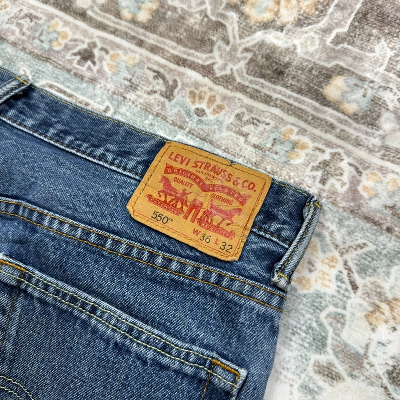 Levi’s 550 Jeans in Medium Wash W36 L32