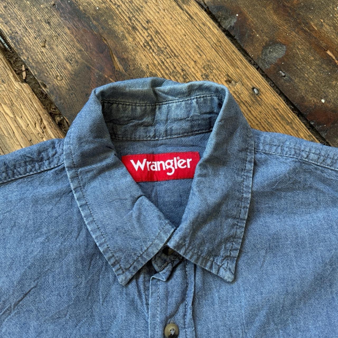 Wrangler Denim Blue Button-up Short with Front Pockets