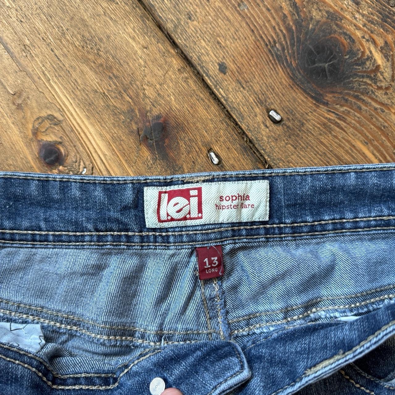 l.e.i. Sophia Hipster Flare Women’s Y2K Jeans Size 13