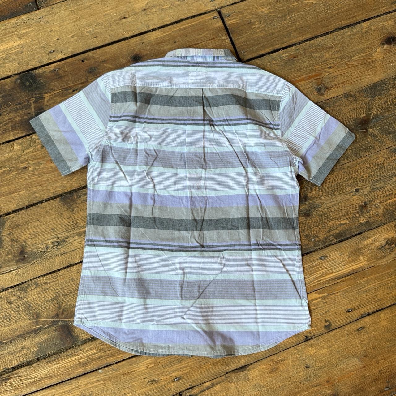 Levi's Striped Button-up Shirt Size M