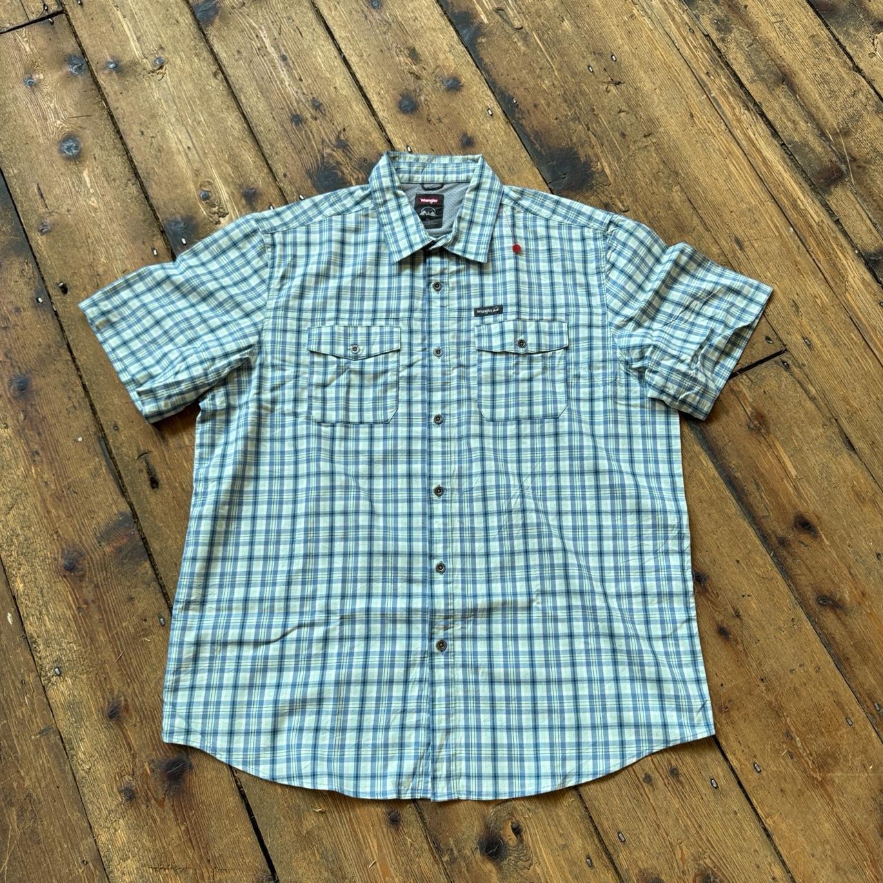 Wrangler Regular Fit Blue and Light Green Plaid Button-up Shirt Size XL