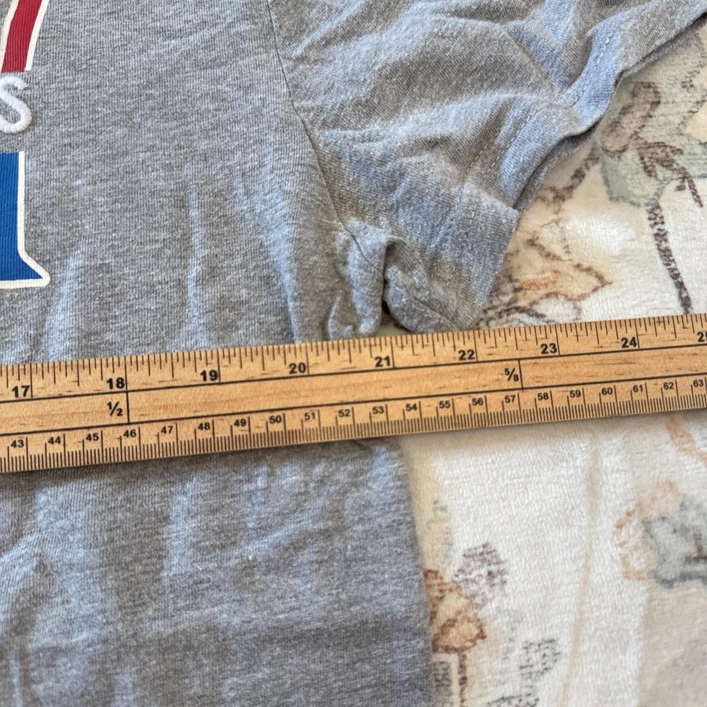 Tommy Hilfiger Gray T-Shirt Size L