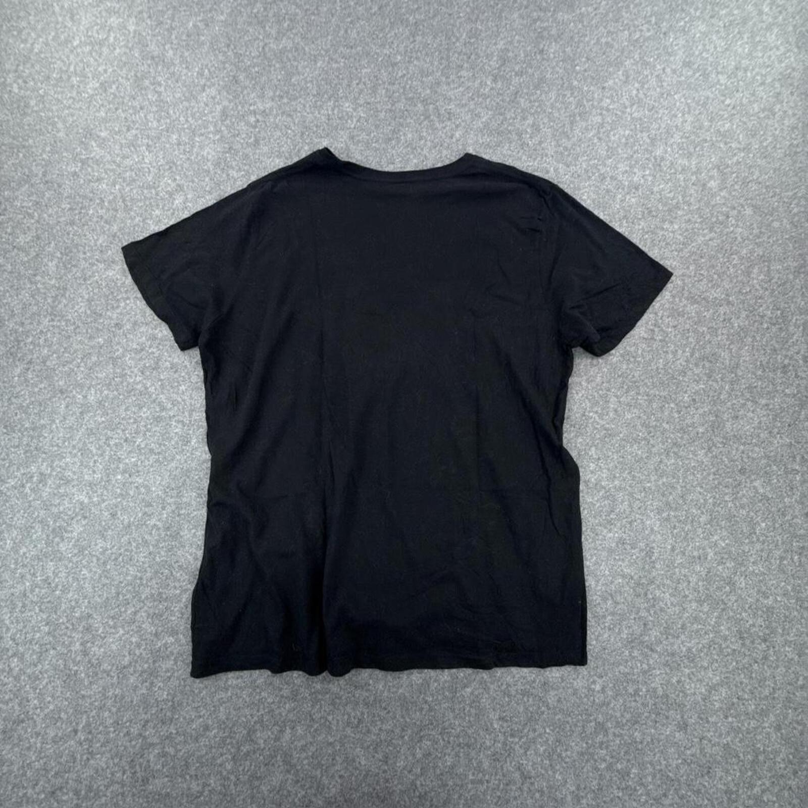 Black and white Old Navy space tee