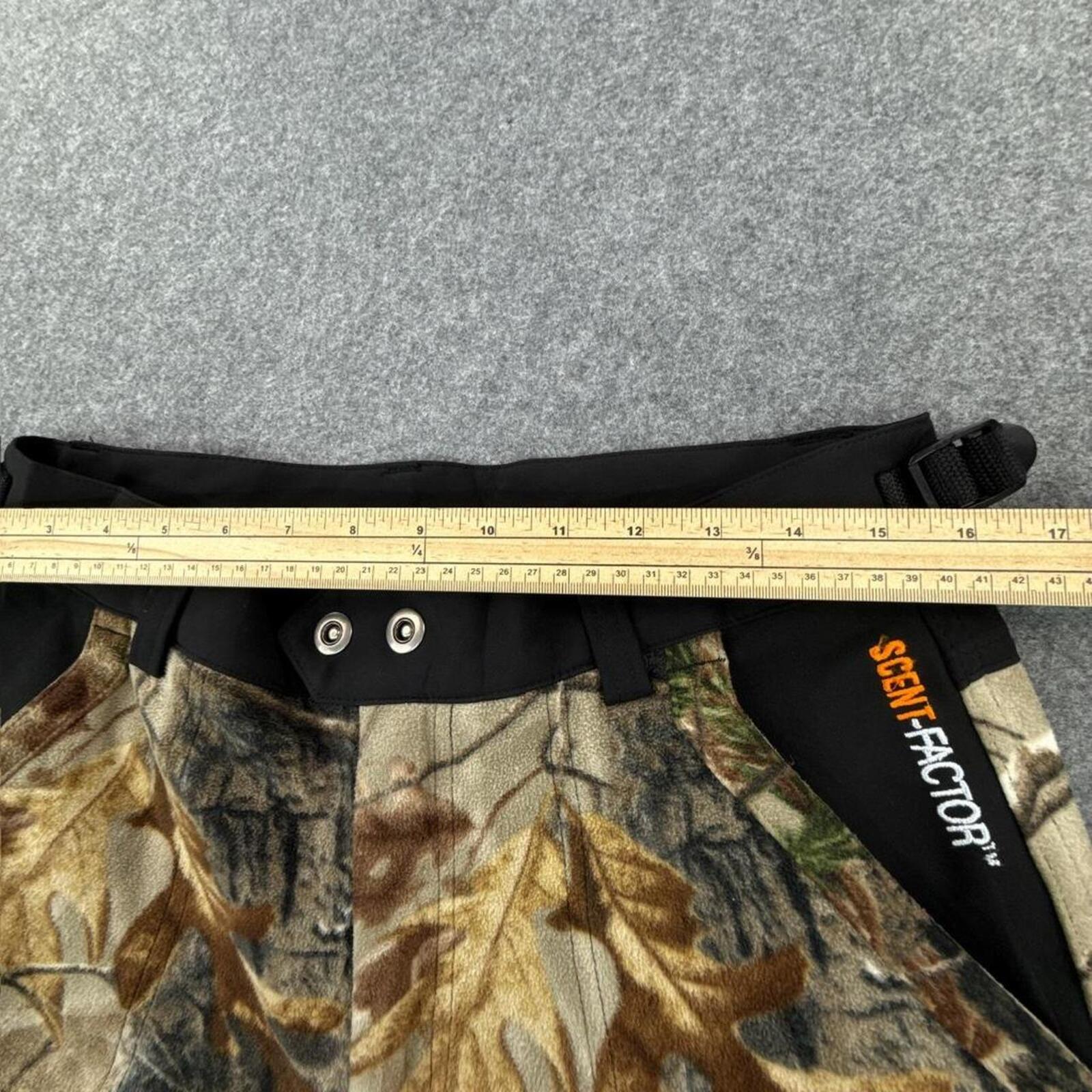 Camouflage cargo pants with adjustable waist