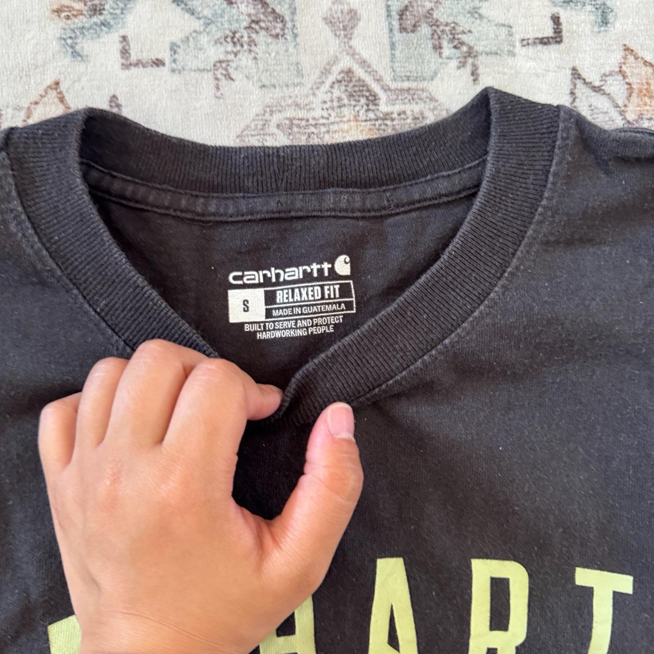 Carhartt Relaxed Fit T-Shirt in Black with Light Green Logo Size S