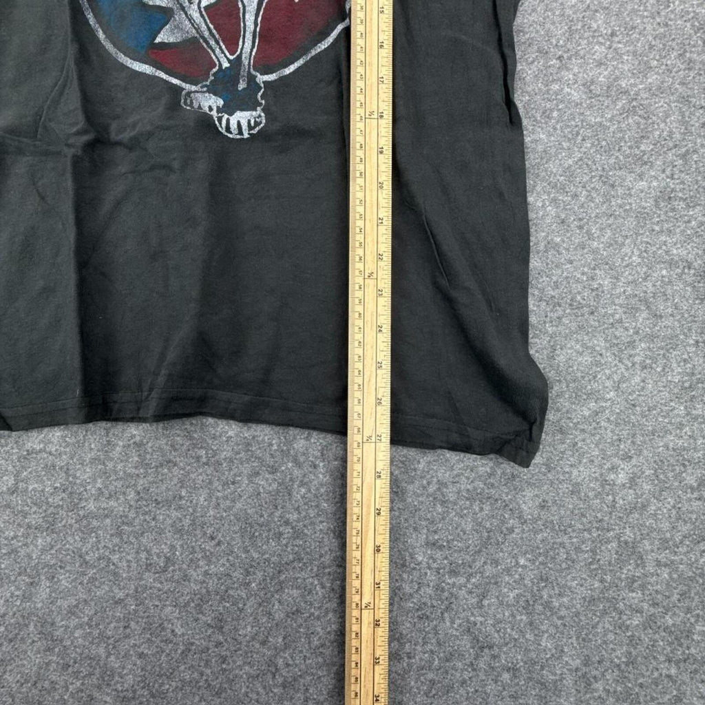 Black Grateful Dead graphic tee