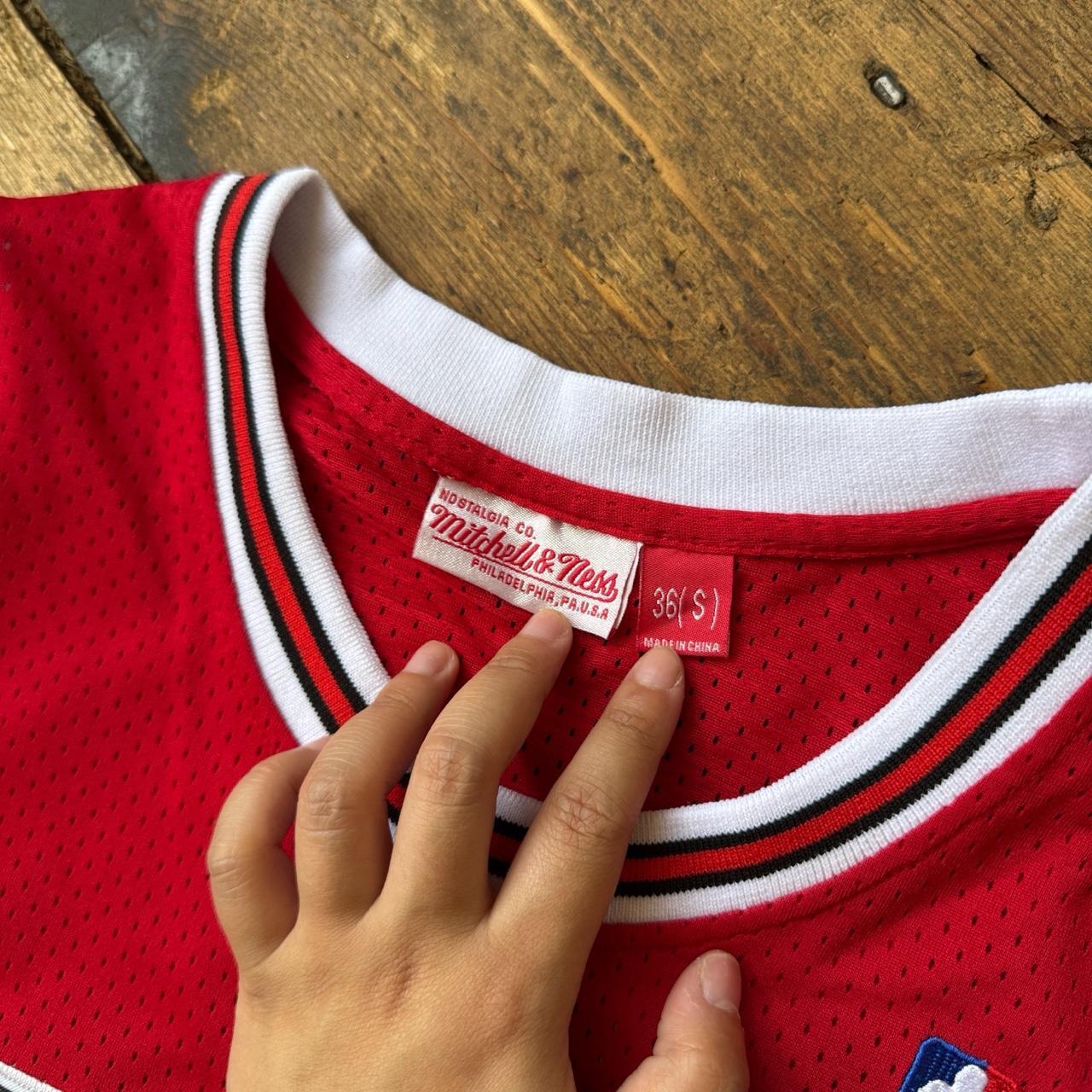 Mitchell & Ness Hardwood Classics NBA Scottie Pippen Chicago Bulls Jersey Size S