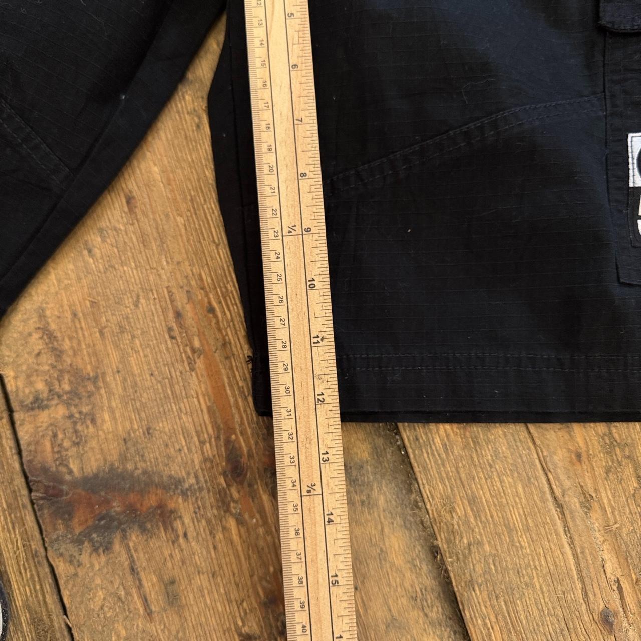 Ecko Unltd Black Cargo Shorts W34