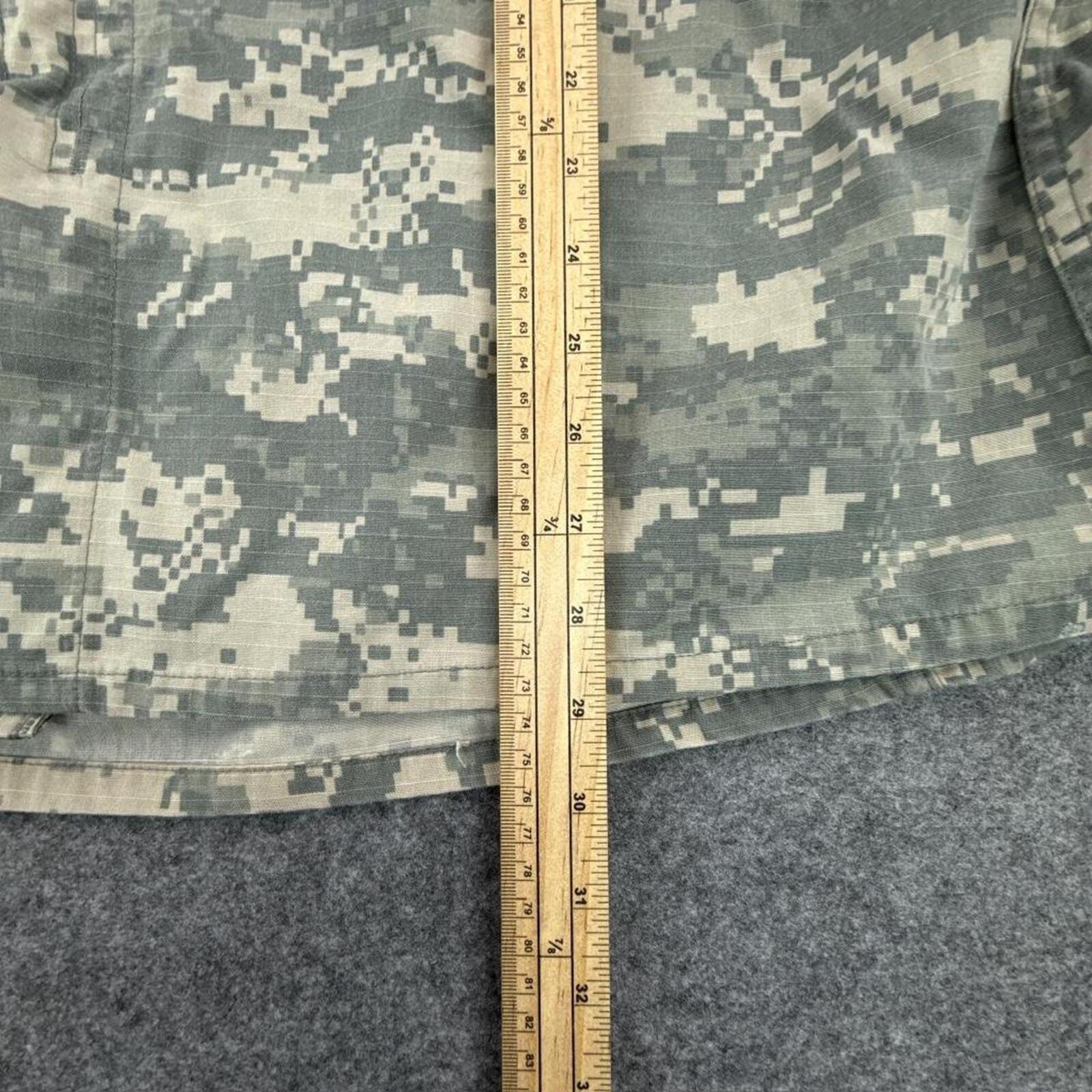 Khaki and green camo army jacket #camouflage